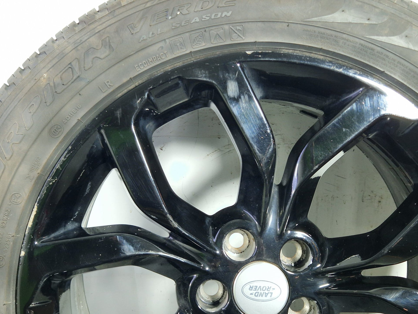 Land Rover Discovery Sport 19" Alloy Wheel with Tyre 235/55/19 ~7mm HK7M-1007-AA
