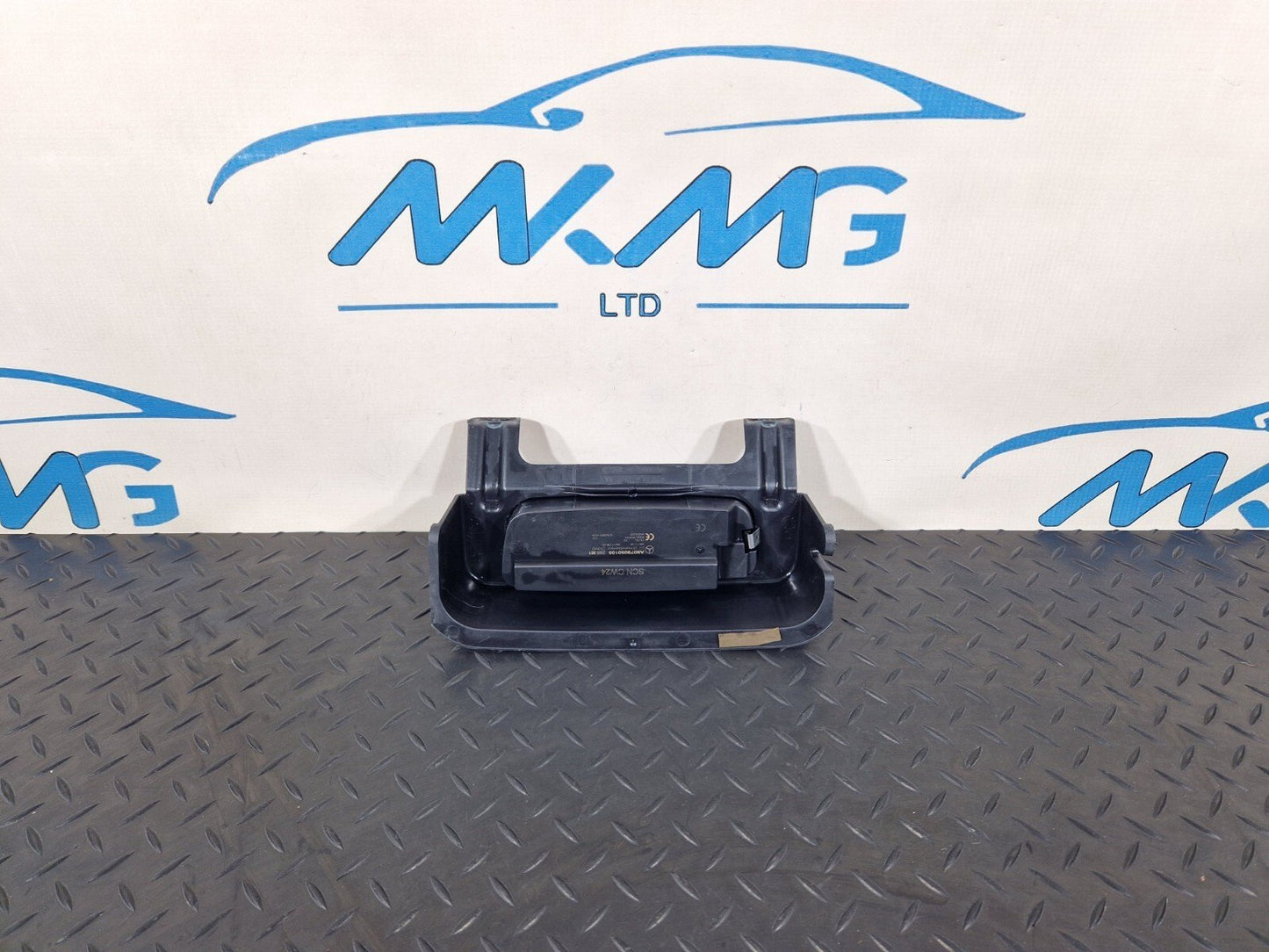 18-ON MERCEDES BENZ SPRINTER  W907 ALARM SENSOR A9079050105