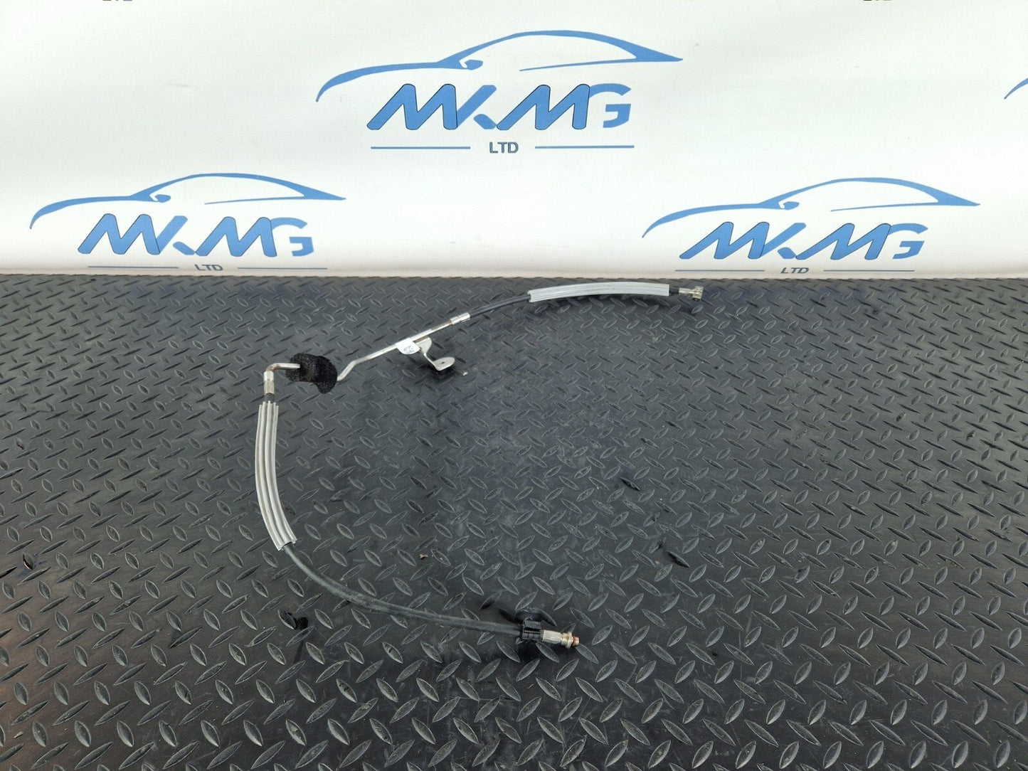 14-21 MERCEDES BENZ C200 W205 ENGINE PEDESTRIAN REFRIGERANT HOSE A2058309204