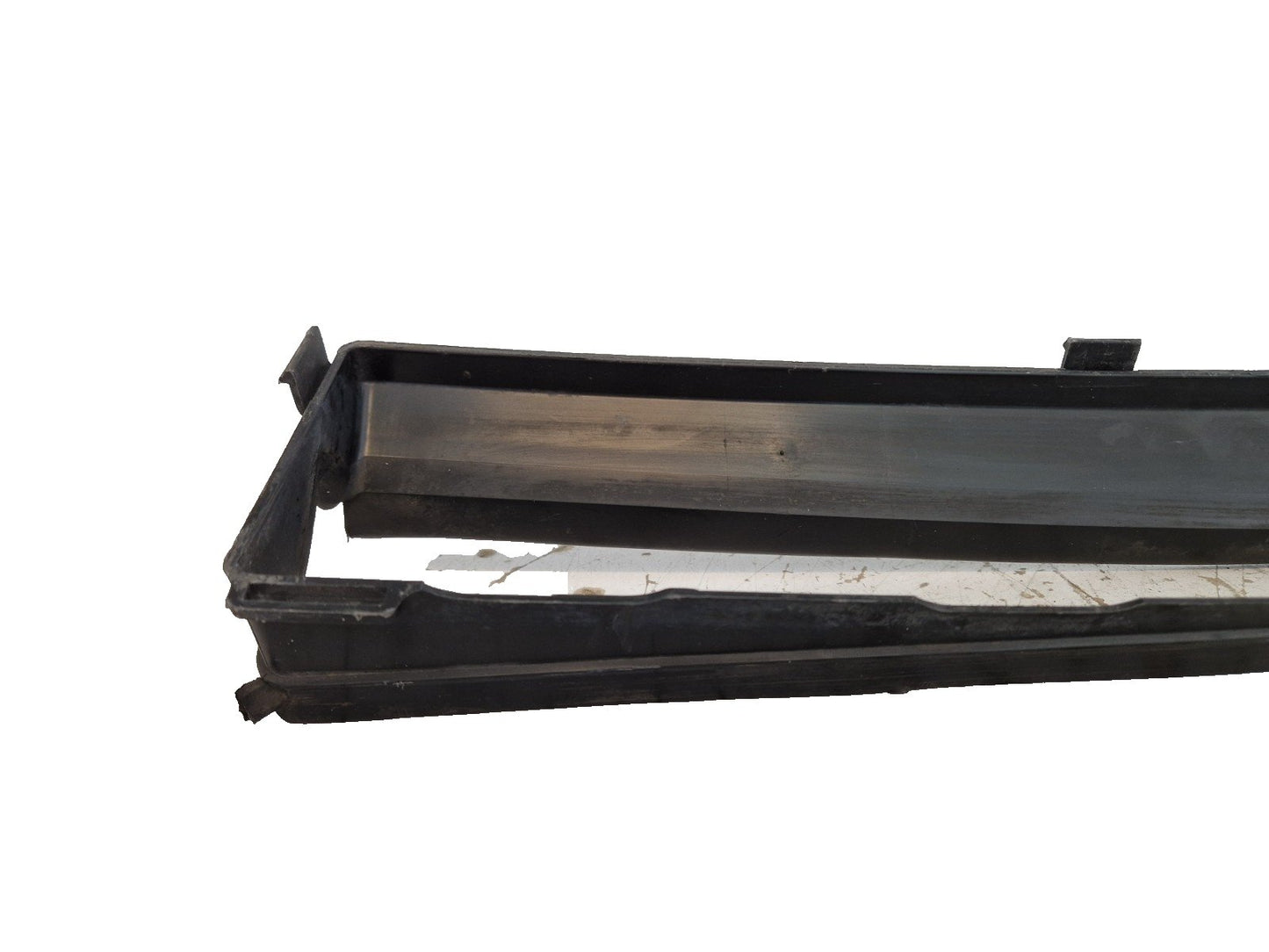 17-ON LAND ROVER DISCOVERY L462 GENUIN FRONT RADIATOR LOWER AIR GUIDE HY328A095A