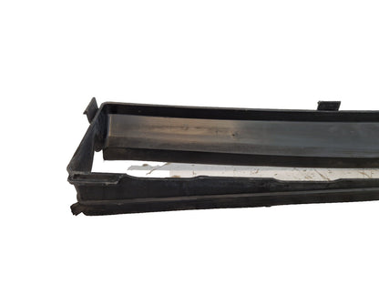 17-ON LAND ROVER DISCOVERY L462 GENUIN FRONT RADIATOR LOWER AIR GUIDE HY328A095A