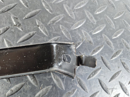 11-19 MERCEDES BENZ ML W166 OEM FENDER MOUNTING BRACKET 1666260200