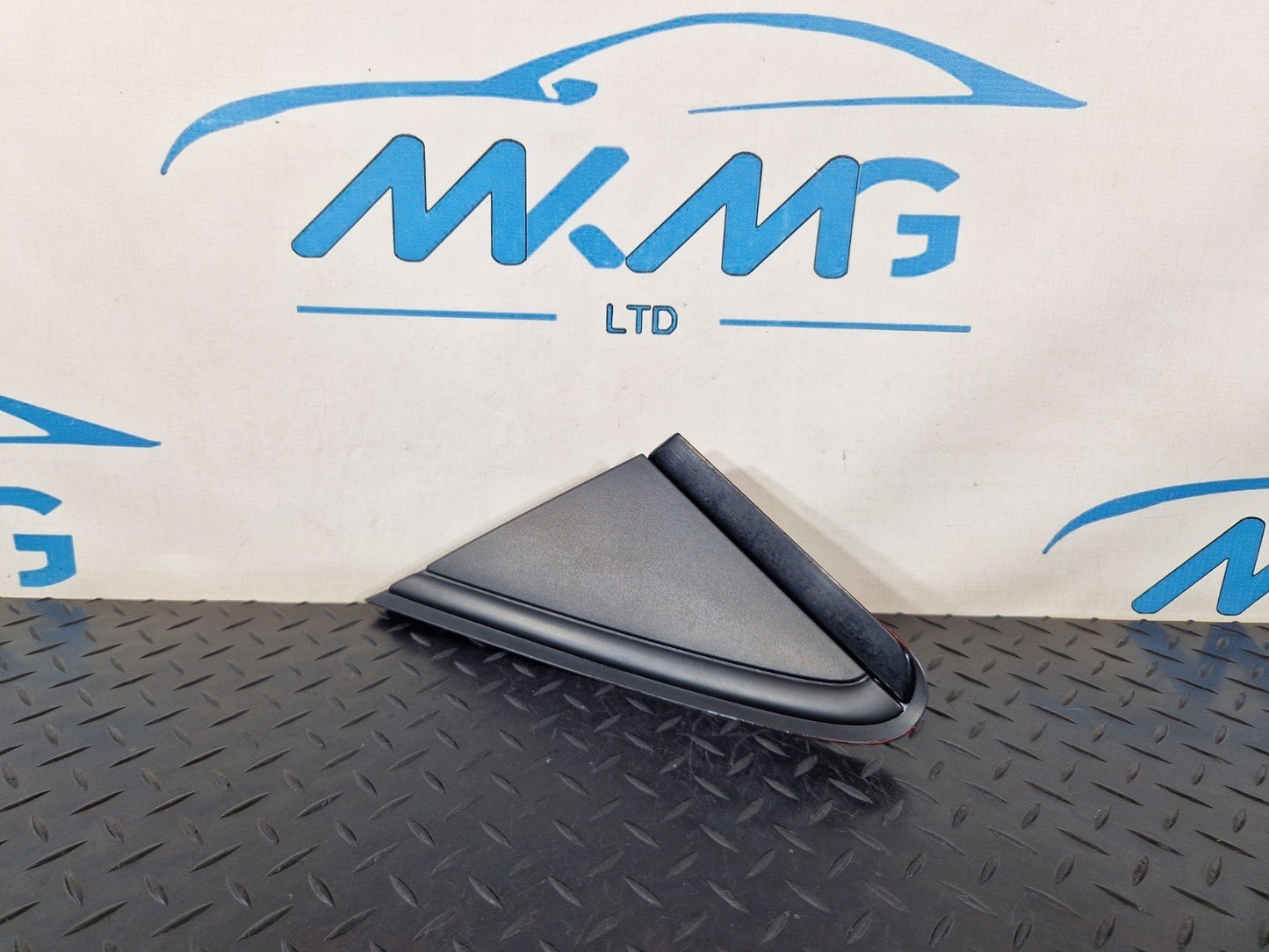 11-19 MERCEDES BENZ ML W166 EXTERIOR WING TRIM LEFT PASSENGER SIDE A2466901987