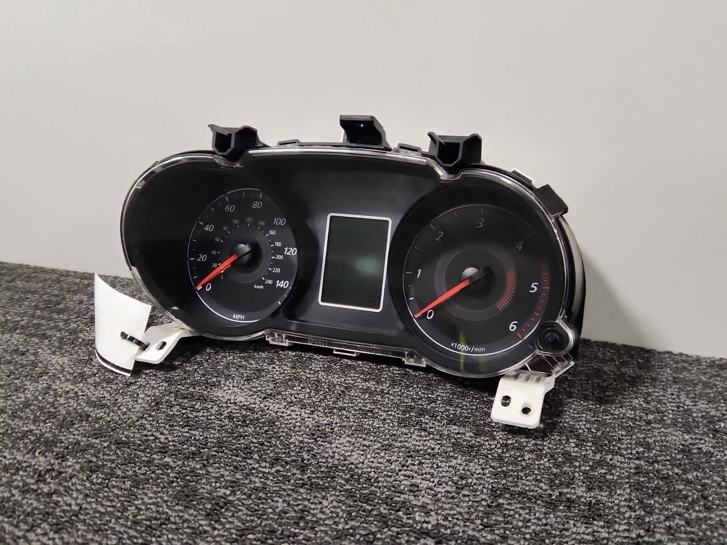 Mitsubishi Lancer MK5 (CX8A) Hatchback Genuine Instrument Cluster 8100B126A