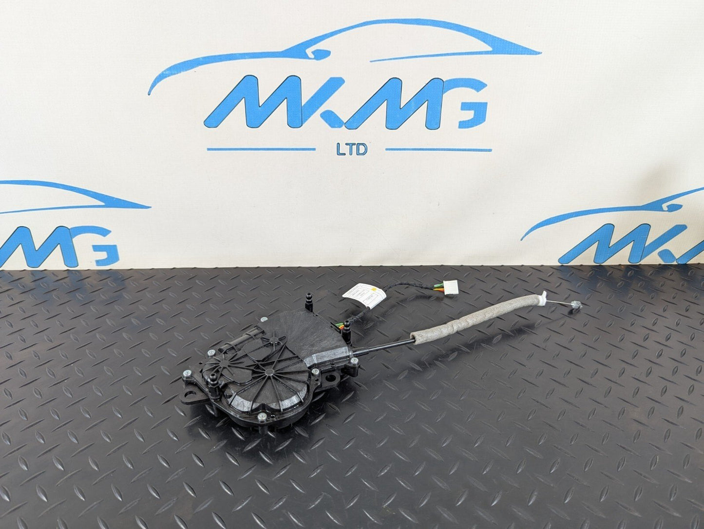 16-22 BMW X1 F48 TAILGATE SOFT CLOSE ACTUATOR LOCK LATCH 7374006