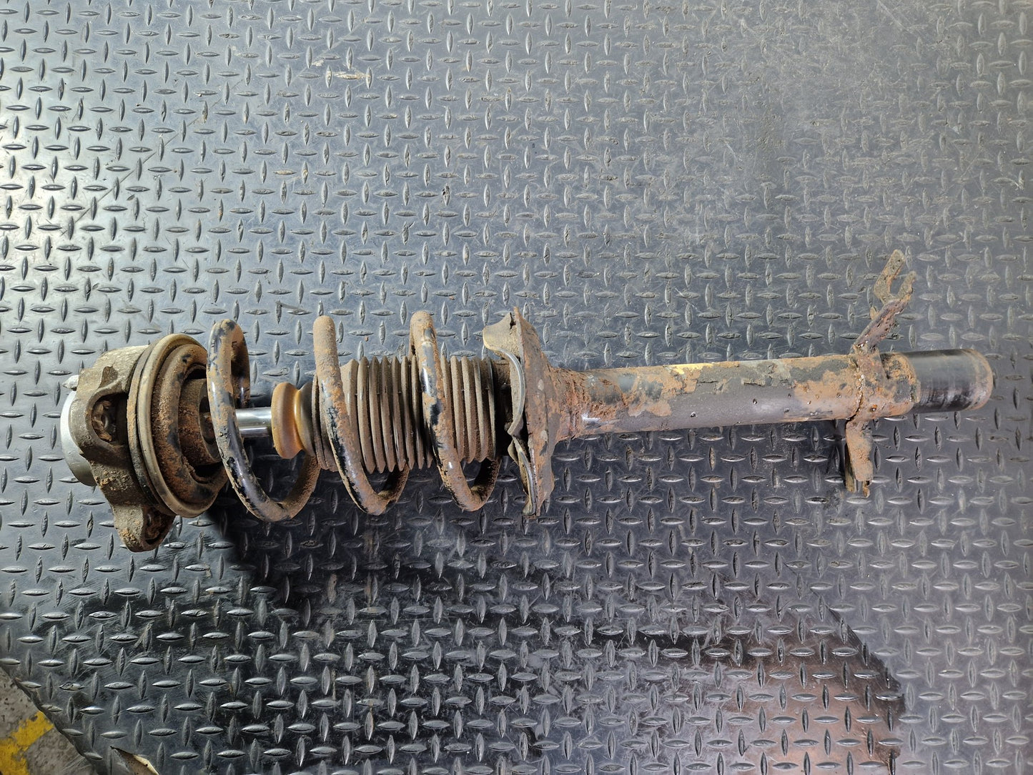 Peugeot Boxer MK3 Front Left N/S Shock Absorber 01374666080
