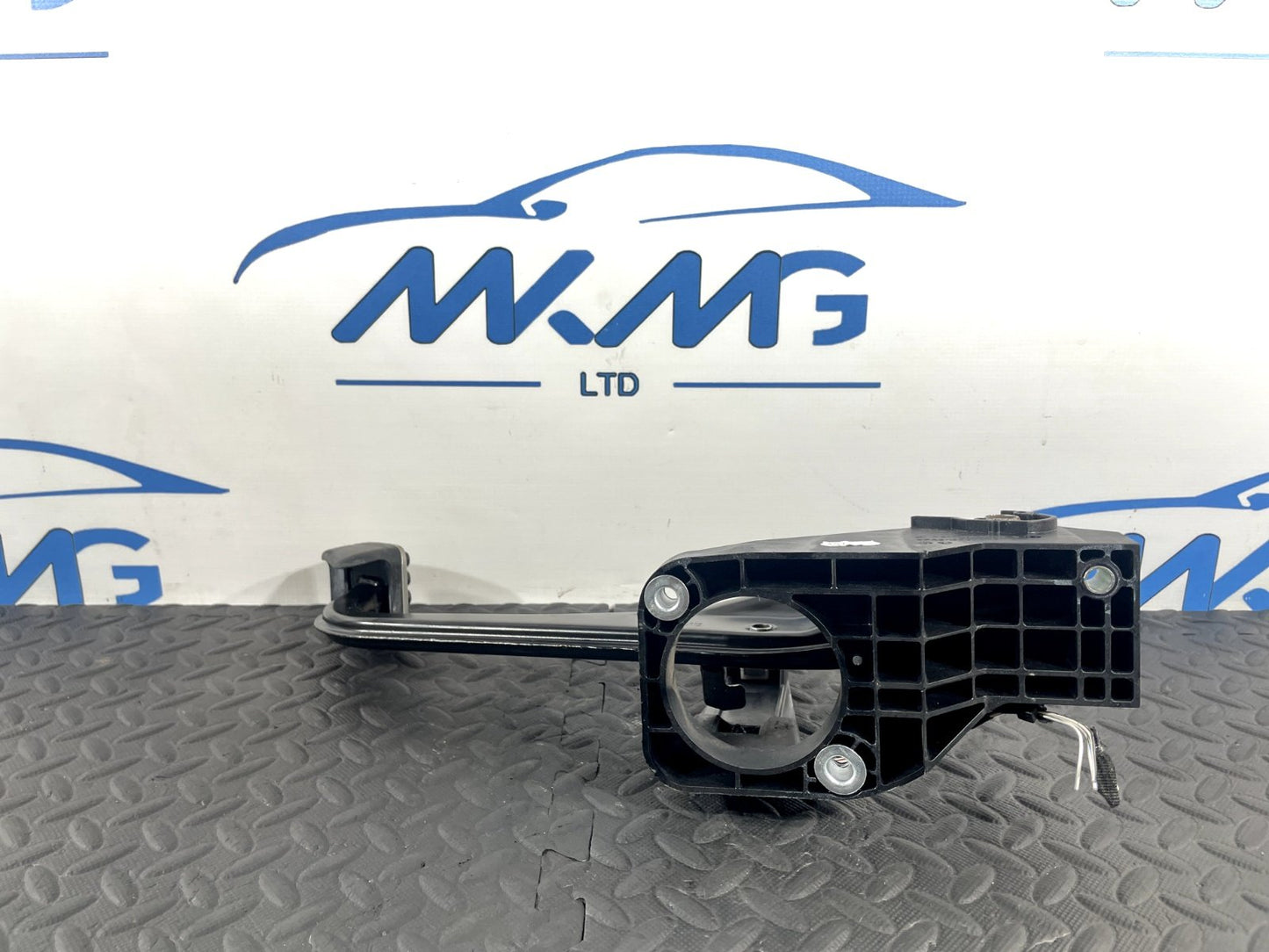 12-18 MERCEDES A-CLASS W176 GENUINE GENUINE BRAKE PEDAL A2462920308 A2462900119