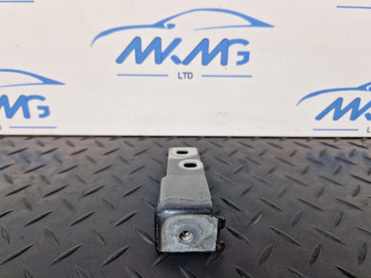 Audi A49 B9 Genuine Front Left N/S Passenger Wing Bracket 8W0821433B