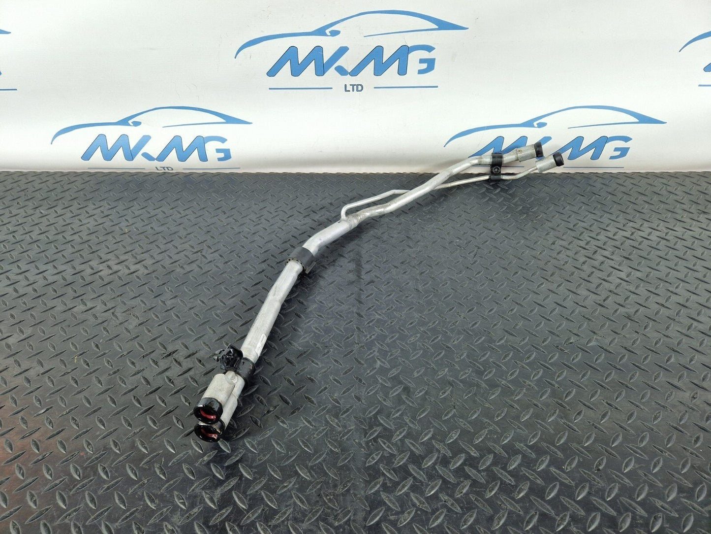 10-17 AUDI A8 4H GENUINE AIR CON PIPES HOSES 4H0260712G