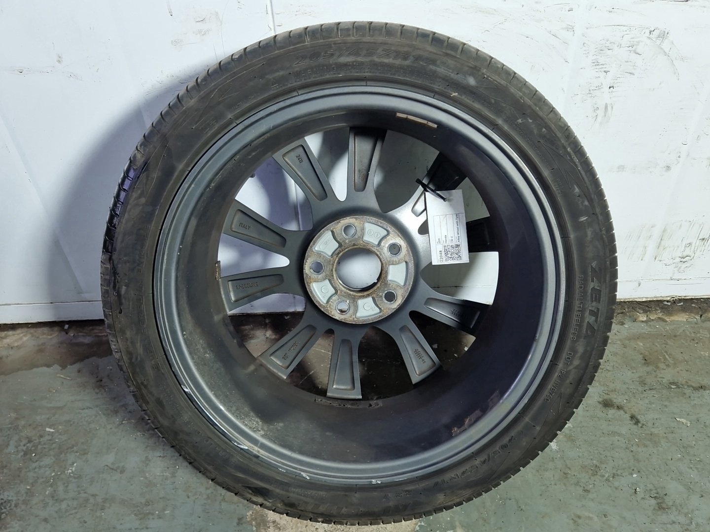 Honda CR-Z MK1 (ZF13) 17" Alloy Wheel with Tyre 205/45/17 3mm 17065A