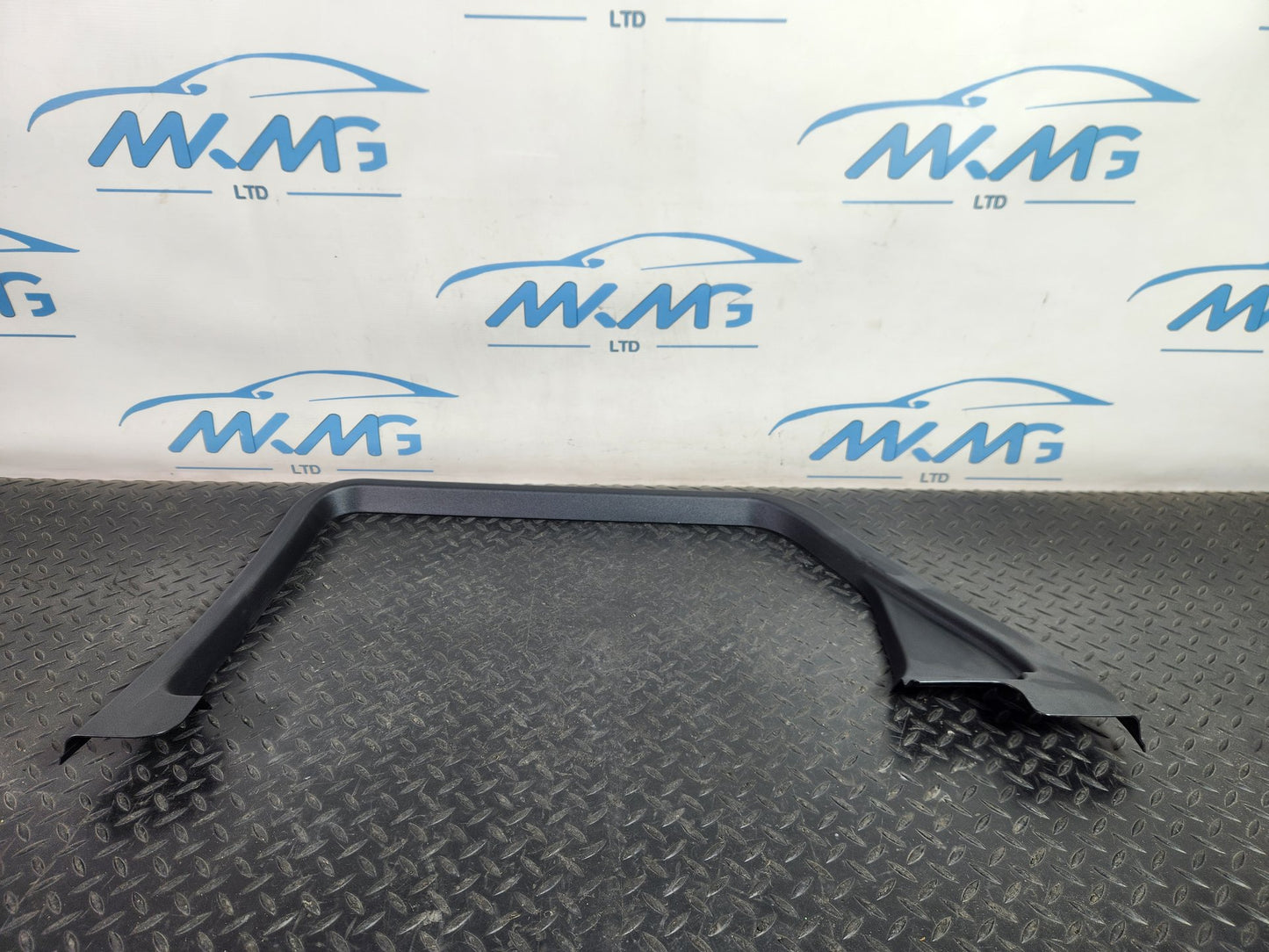 Land Rover Range Rover Evoque L551 SUV Rear Right Door Window Trim K8D225514AB