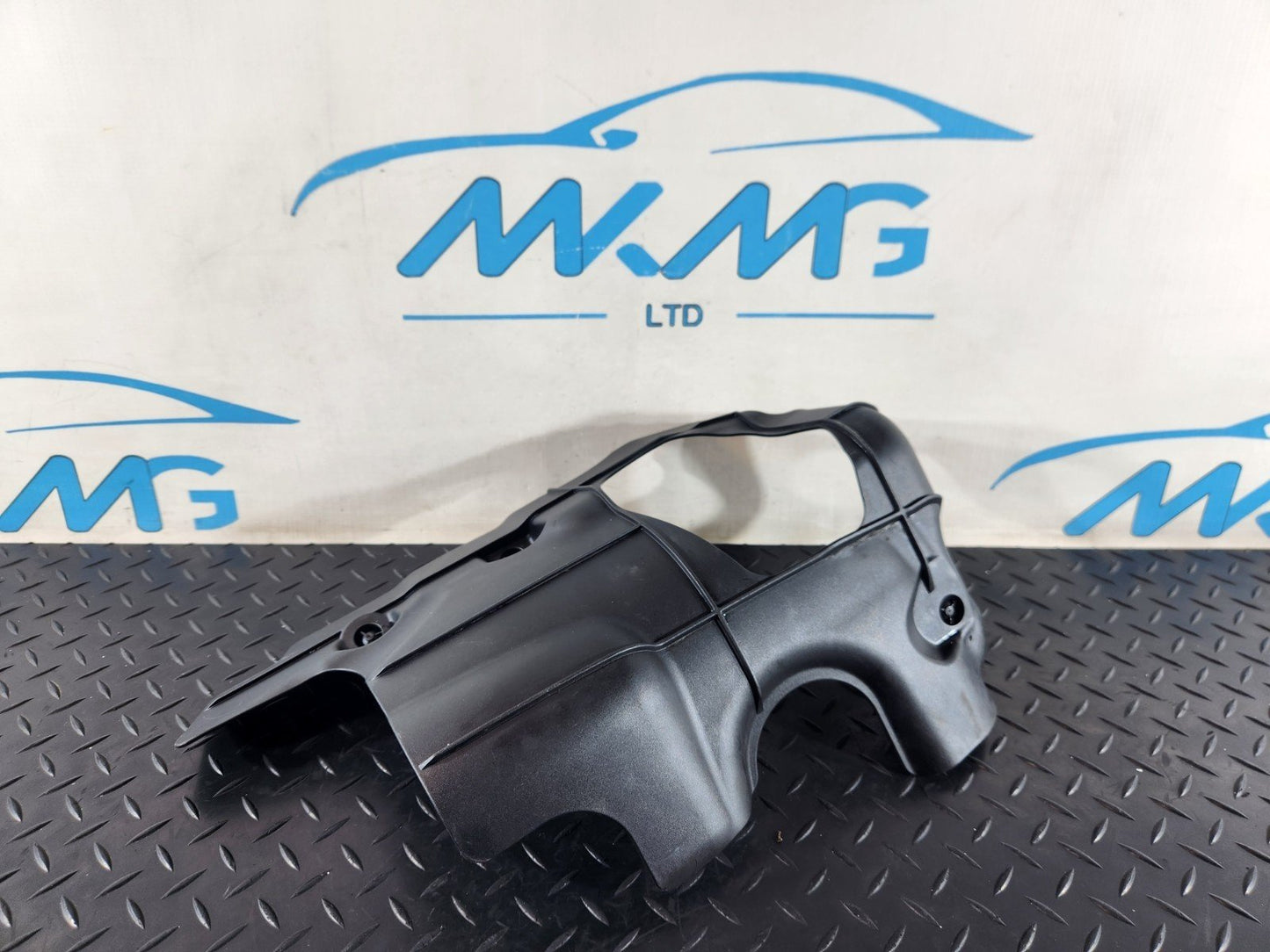 16-20 AUDI Q7 4M GENUINE LEFT N/S ENGINE INTAKE MANIFOLD COVER 4M0103925