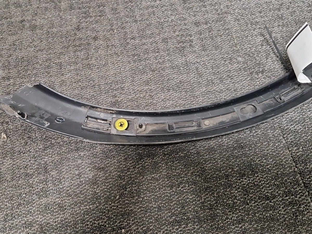 Volvo C30 Rear Right Wheel Arch Fender Trim Panel 30744045
