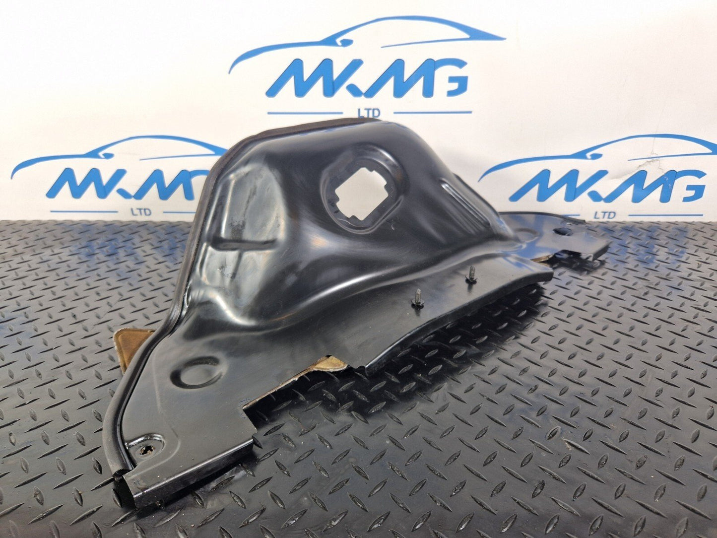 16-19 AUDI A4 B9 GENUINE BULKHEAD FIREWALL HEAT PROTECTION SHIELD 8W0819523C
