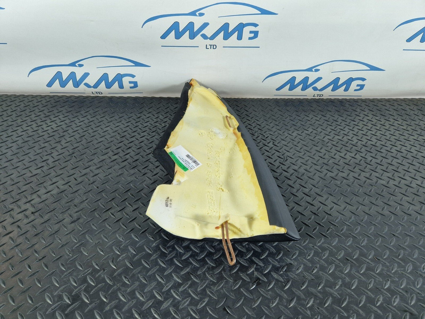 14-21 MERCEDES BENZ C200d W205 REAR SEAT BOLSTER PANEL RIGHT SIDE O/S 504251022