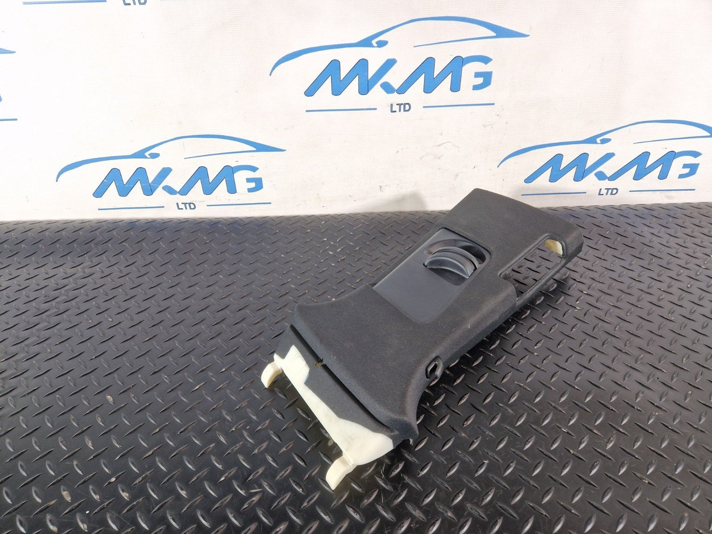 16-20 AUDI Q7 4M GENUINE LEFT N/S B PILLAR TRIM COVER 4M0867243B