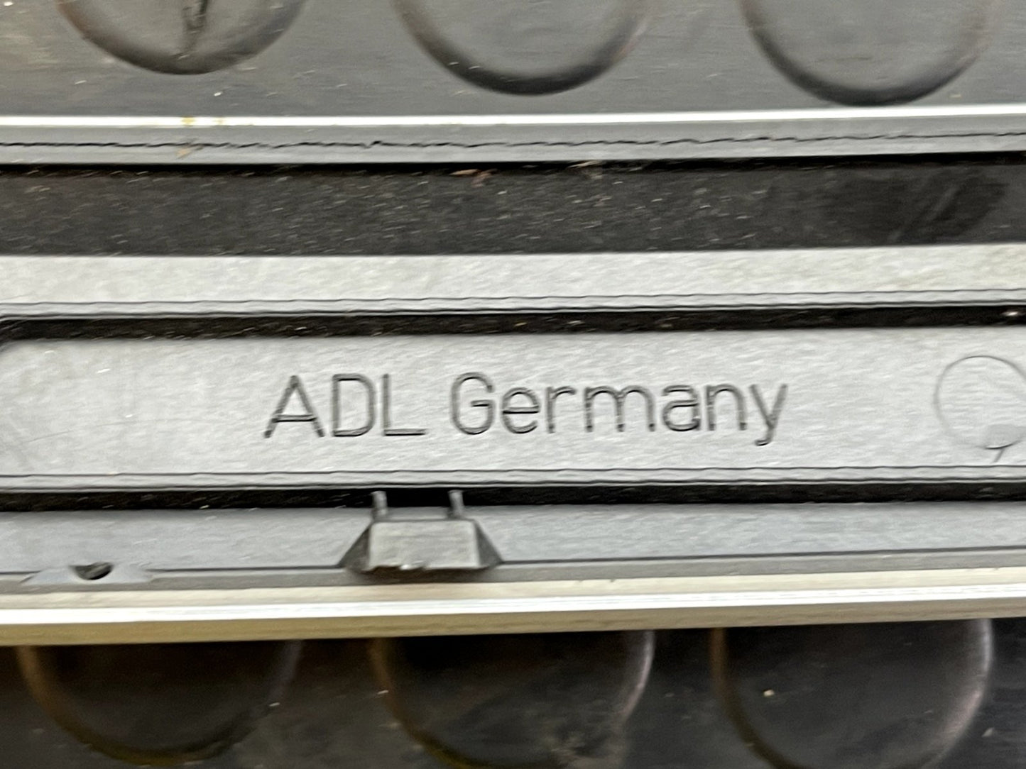 2010 BMW 3-SERIES E92 LCI GENUINE FRONT DRIVER SIDE DOOR CARD TRIM 9173693