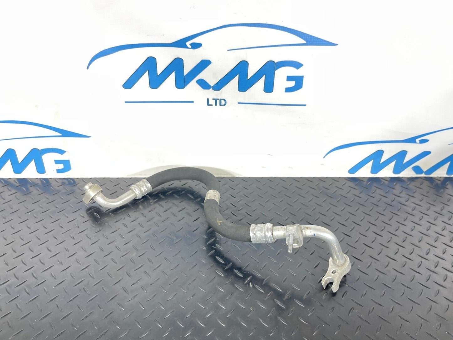 14-21 MERCEDES BENZ C350e W205 A/C AIR CON CONDITIONING HOSE PIPE A2058302303