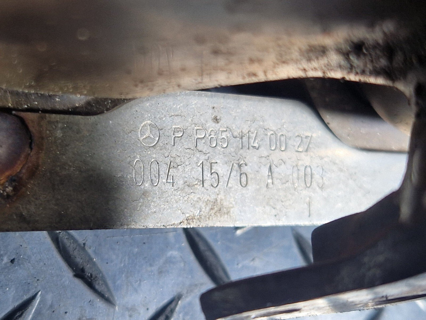 14-21 MERCEDES BENZ C300h W205 EXHAUST MANIFOLD A651140027
