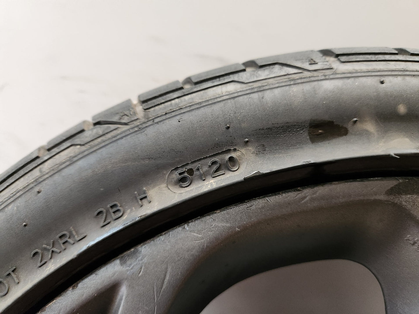 Renault Mégane MK3 (Ph2) (X95) 18" Alloy Wheel with Tyre 225/40/18 ~3mm