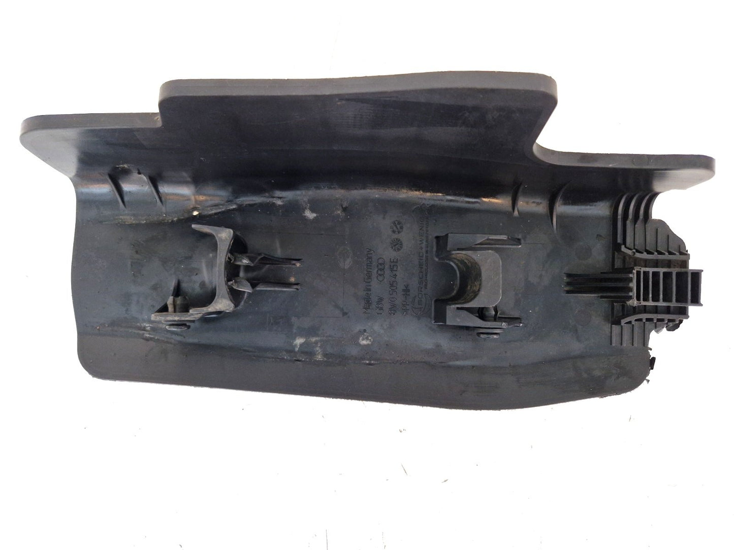 16-23 AUDI A4 B9 GENUINE REAR LEFT CONTROL ARM COVER GUARD 8W0505415E