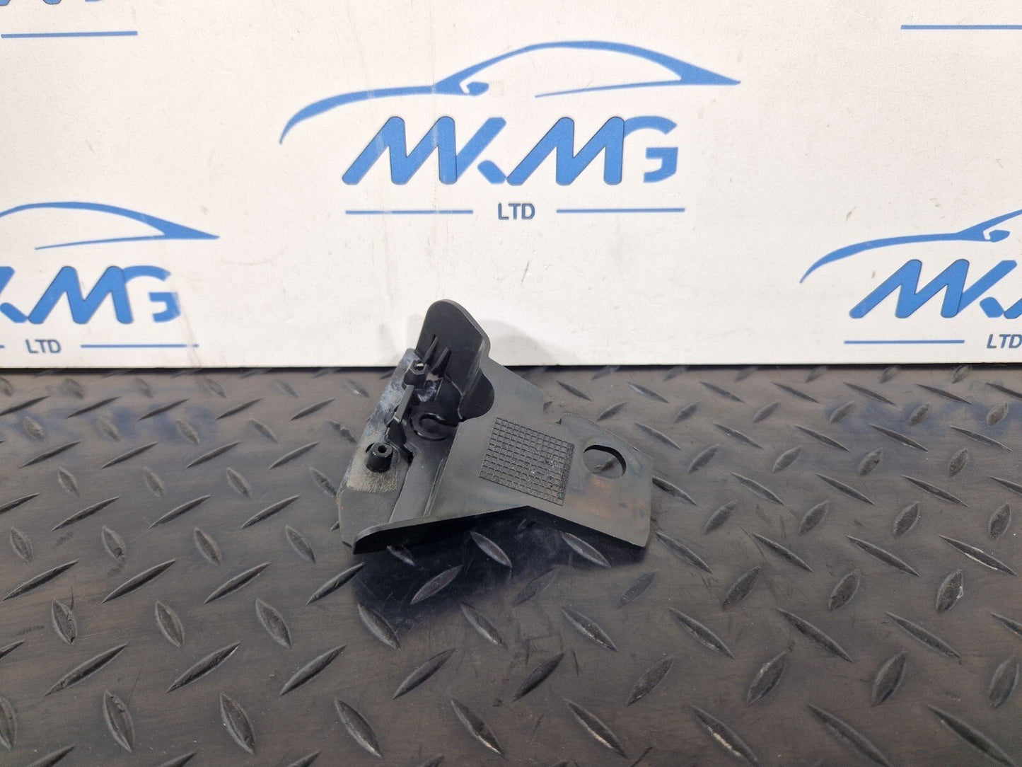 06-17 MERCEDES BENZ SPRINTER W906 FRONT LEFT SIDE BUMPER HOLDER BRACKET