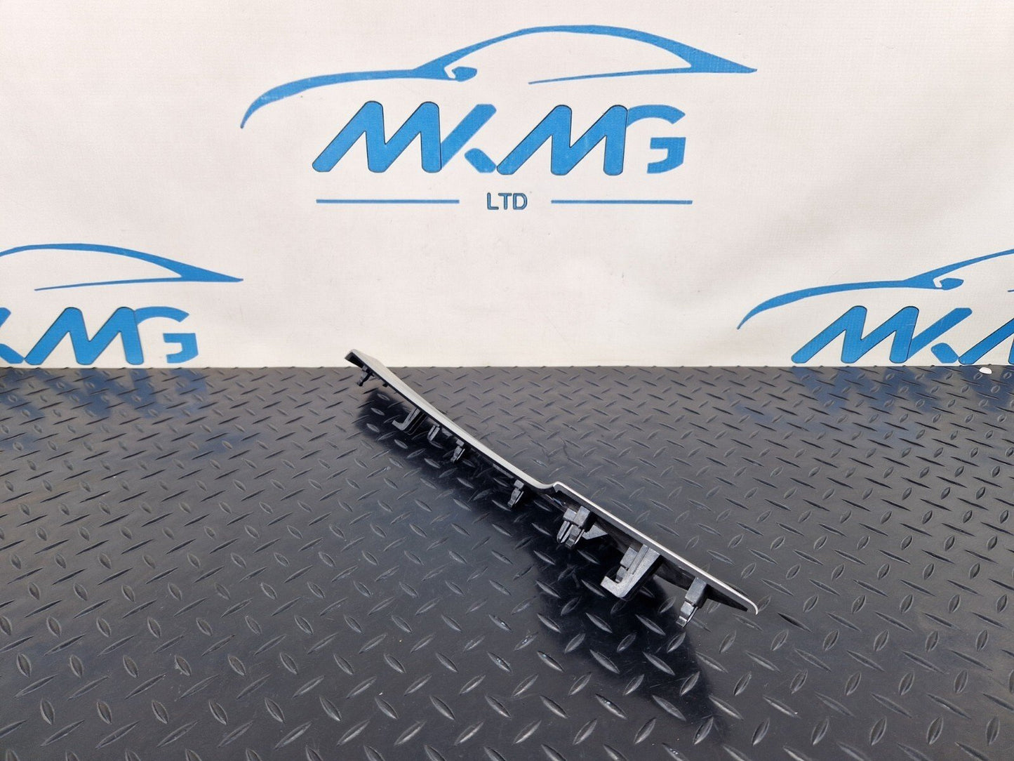 16-19 AUDI A4 AVANT B9 S-LINE LEFT SIDE DOOR CARD TRIM COVER 8W0867419