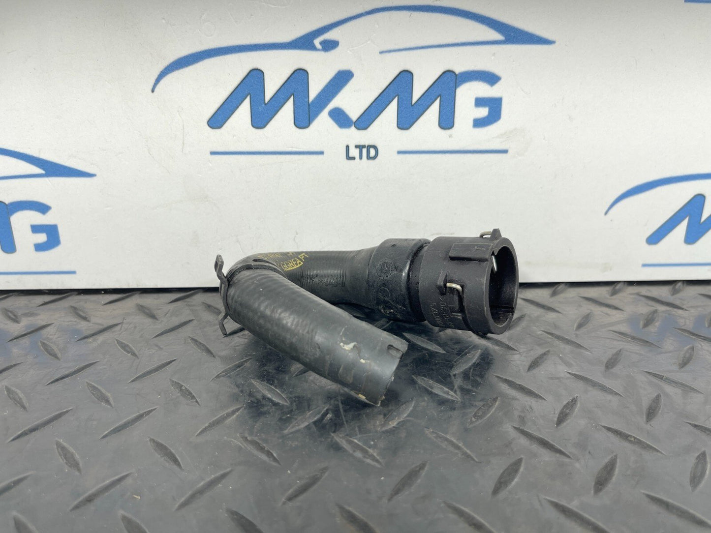 2019-ON  LAND ROVER DISCOVERY L550 LCI Coolant Hose Pipe G4D39Y439CA