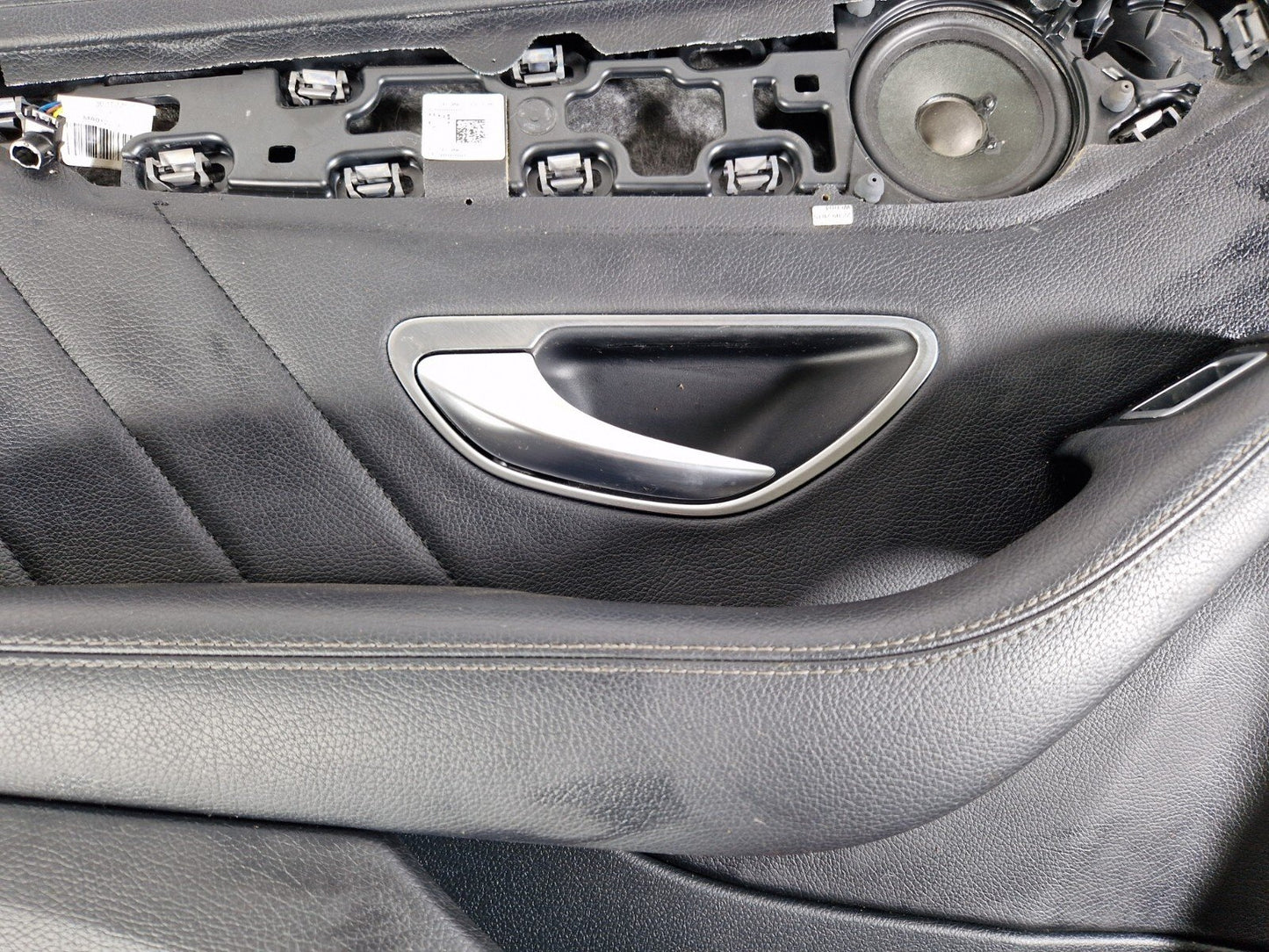 14-21 MERCEDES BENZ C300h W205 REAR LEFT SIDE DOOR CARD PANEL A2057300594