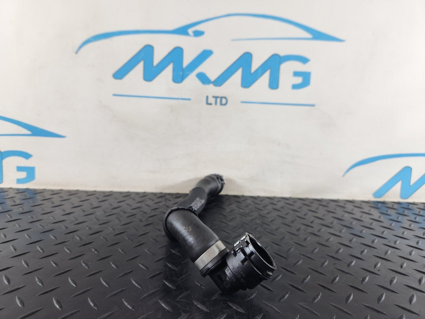 16-22 MERCEDES BENZ X253 GENUINE RADIATOR WATER COOLANT HOSE PIPE A2535014000