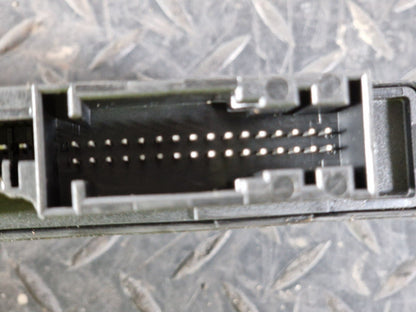 19-ON MERCEDES BENZ CLA C118 1.3 AUTO GENUINE GEARBOX CONTROL UNIT A2139006227