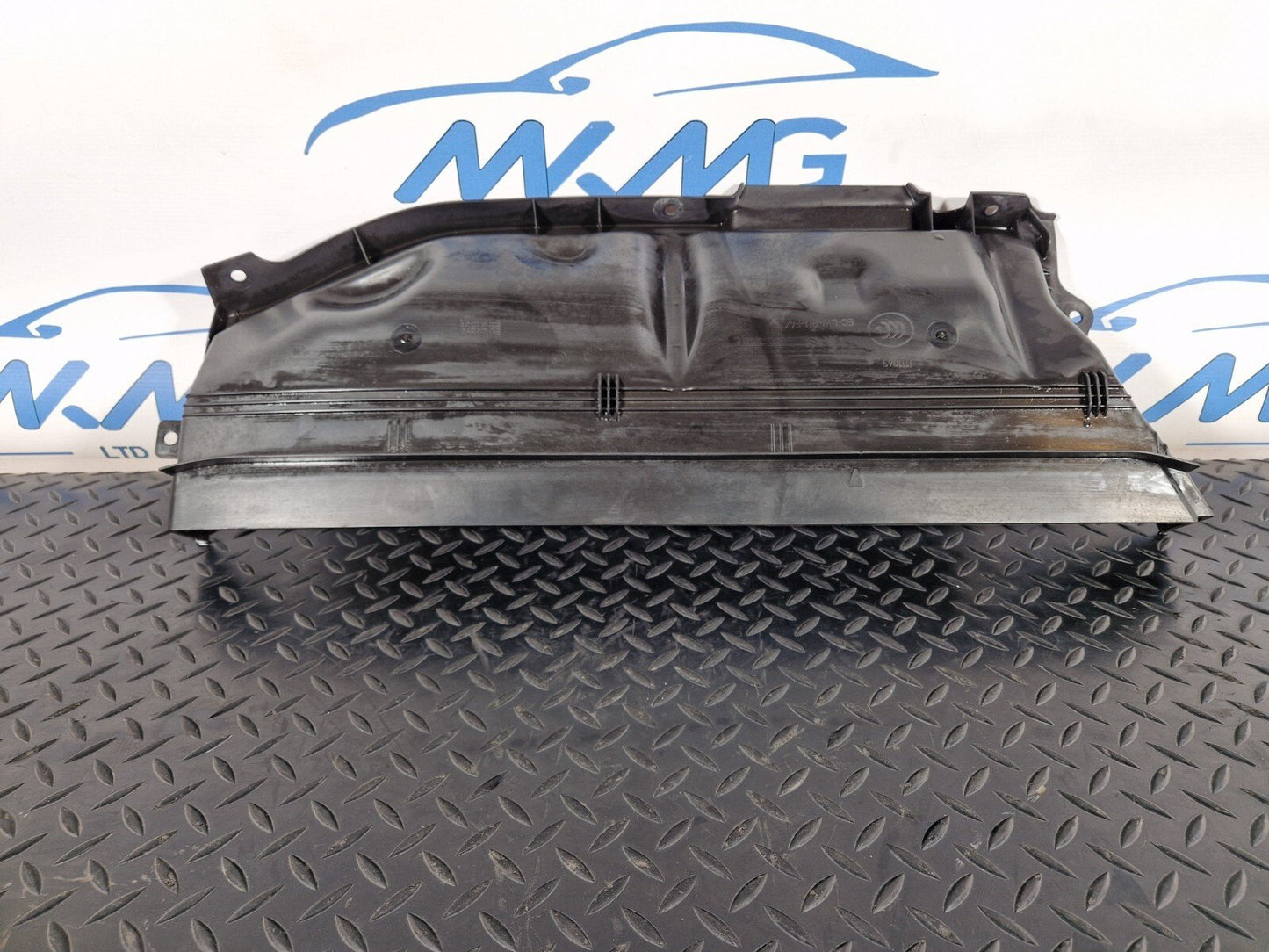 14-21 BMW 2 SERIES GRAN TOURER F45 F46 ENGINE BAY UPPER PLASTIC TRIM 7320096