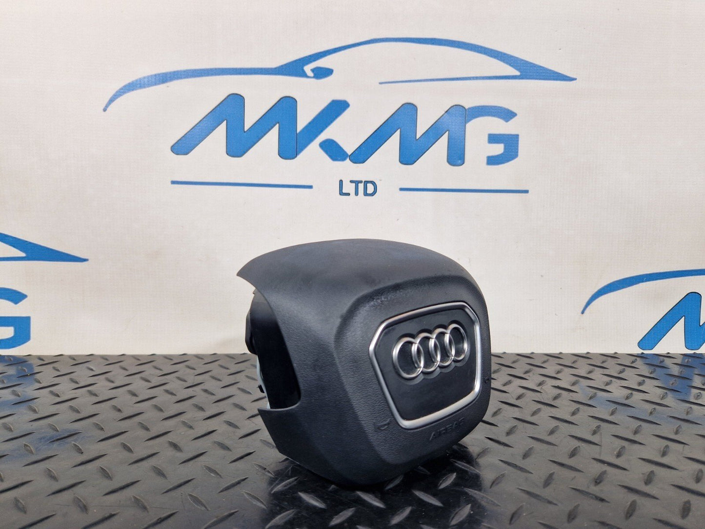 16-19 AUDI A4 B9 STEERING WHEEL AIRBAG 8W0880201AD