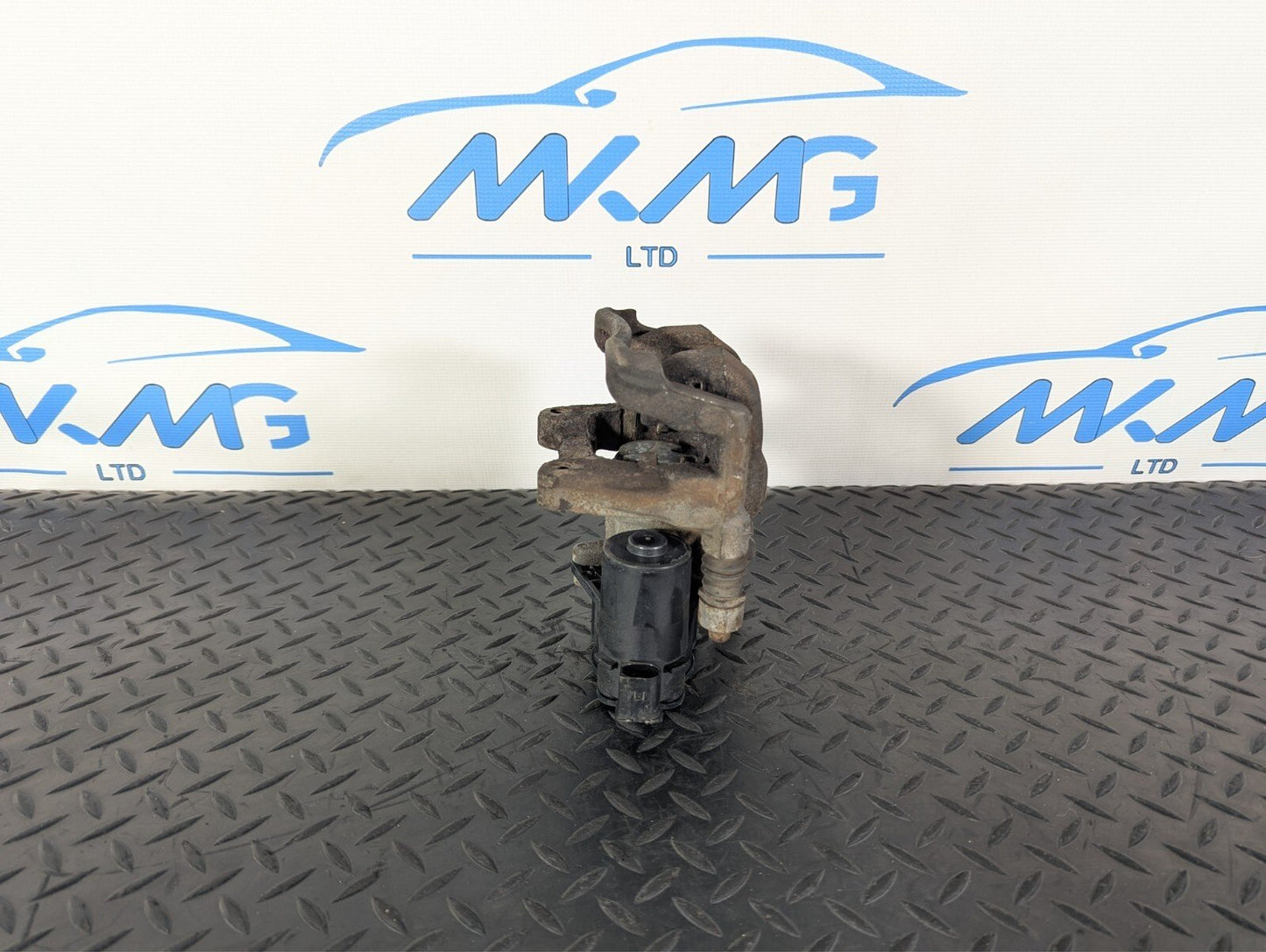 18-ON MERCEDES BENZ A CLASS W177 BRAKE CALIPER REAR RIGHT SIDE A2474230298