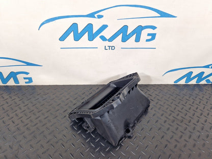 16-19 AUDI A4 B9 GENUINE OEM FRONT AIR INTAKE DUCT VENT 8W2819904A