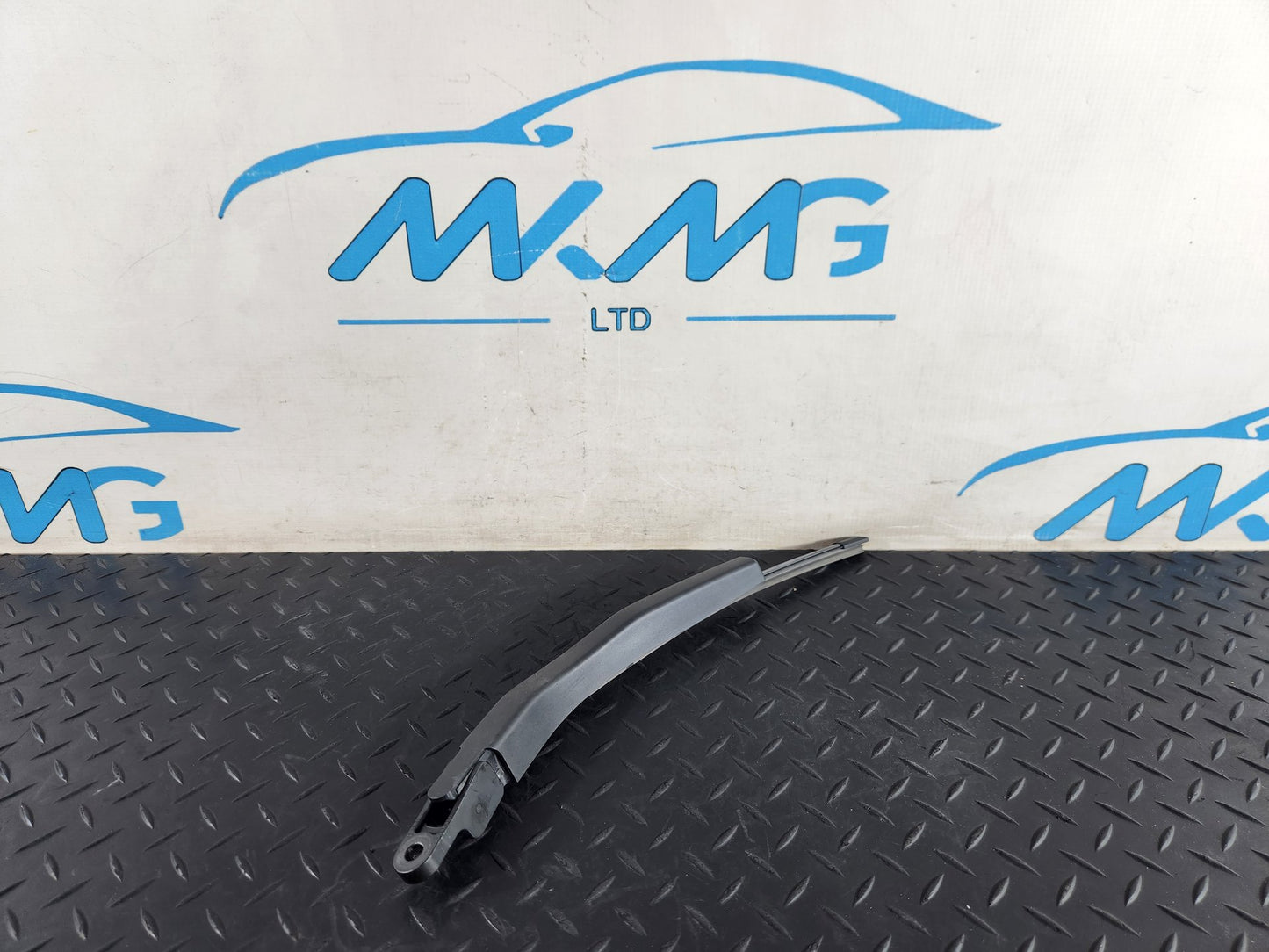 Land Rover Range Rover Evoque L551 SUV Rear Screen Wiper Arm K8D2-17C403-AB