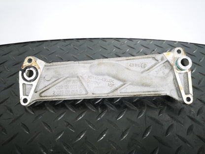 16-19 AUDI A4 B9 S-LINE GENUINE V6 3.0TDI CSW EGR COOLER BRACKET 059131680