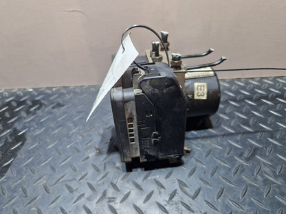 Ford Fiesta MK7 1.4L Petrol Genuine ABS Pump Control Module 8V51-2C405-AE