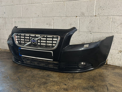 Volvo S40 MK2(MS) Saloon Complete Front Bumper in Black Sapphire Metallic 45200