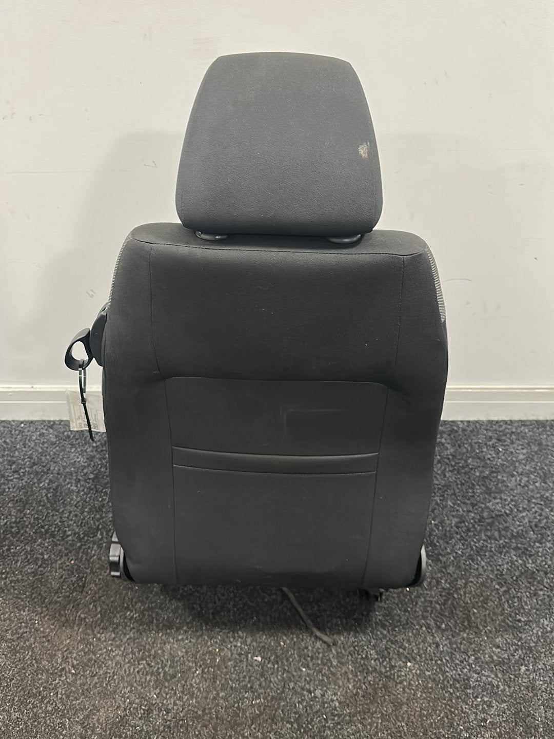 Volkswagen Polo 6R - MK5 Hatchback Genuine Front Left N/S Passenger Seat
