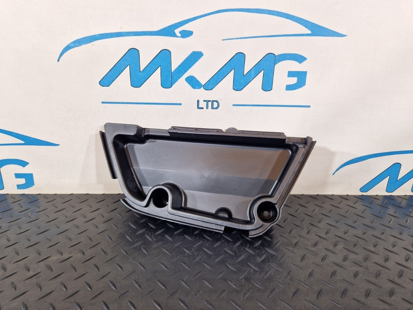 Mercedes-Benz Unknown Part Type A2056804203