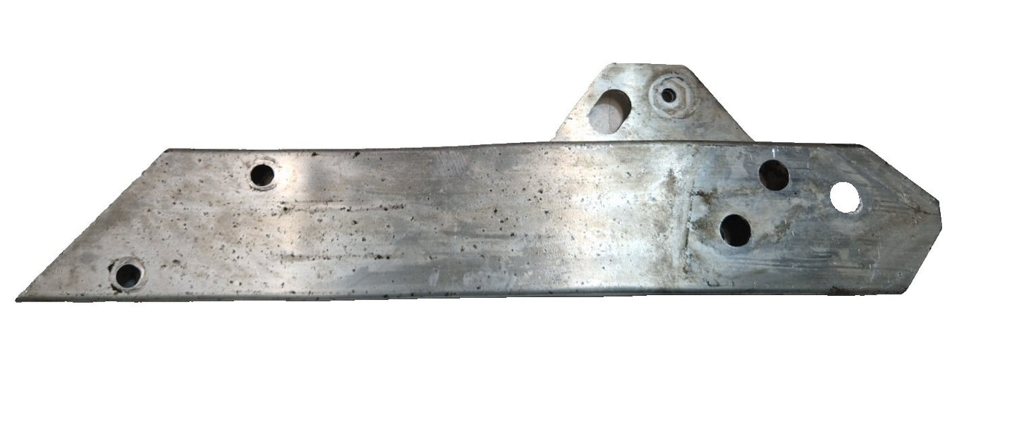 16-22 MERCEDES BENZ X253 FRONT RIGHT RADIATOR SUPPORT BRACKET T52785A