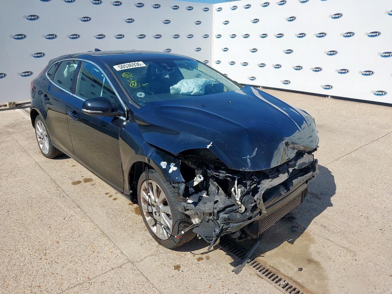 2014 Volvo V40 MK3 (525)