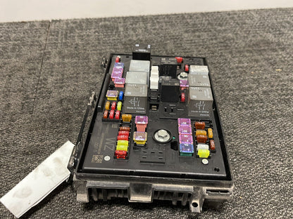 Vauxhall Zafira MK3 (C) (A3470) MPV 1.4L Petrol Genuine Fuse Box