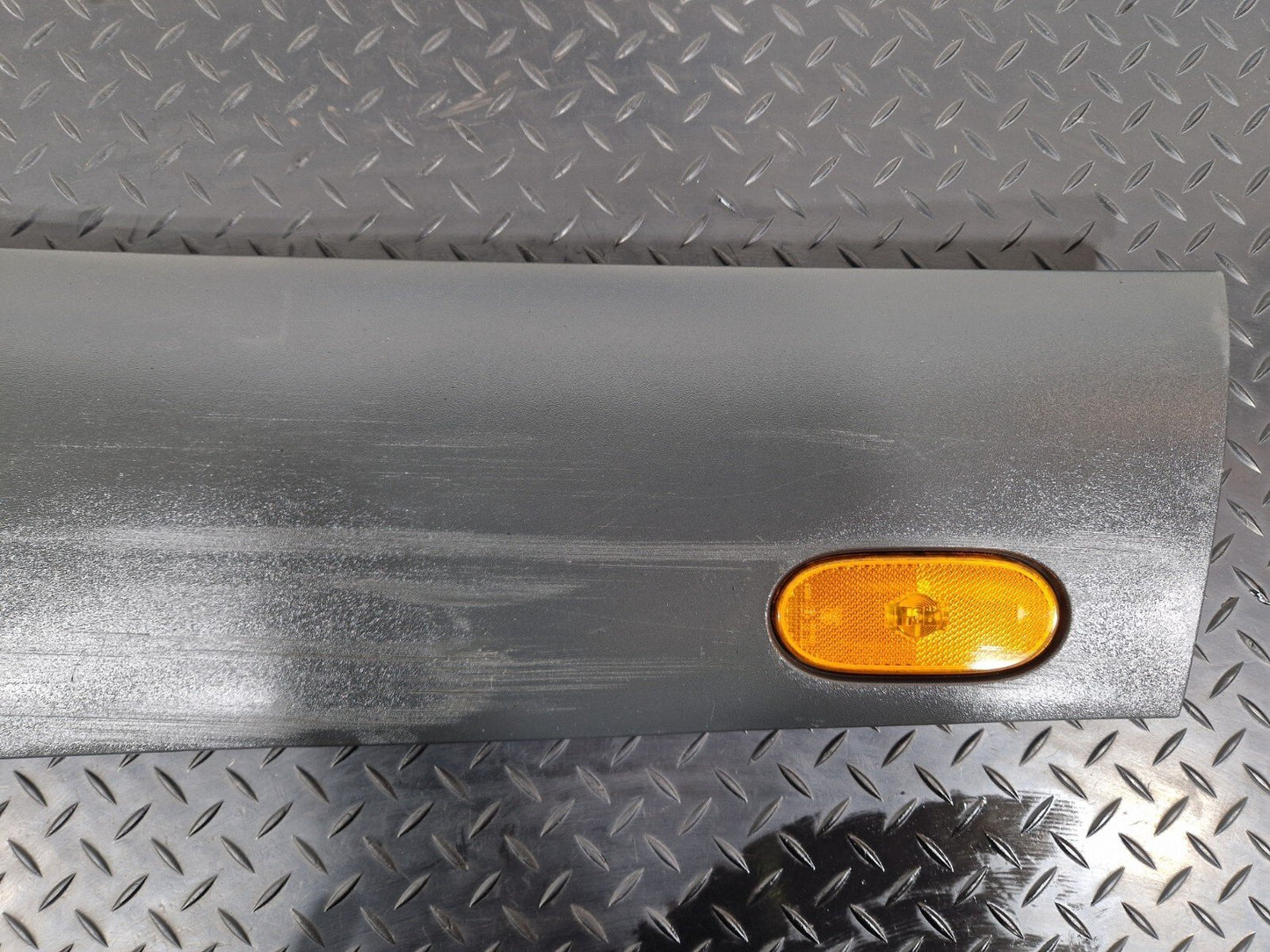 2018-ON MERCEDES BENZ SPRINTER W907 2.2 CDI LEFT PROTECTIVE STRIP A9106906300