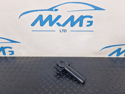 Audi Unknown Part Type 4G0805201