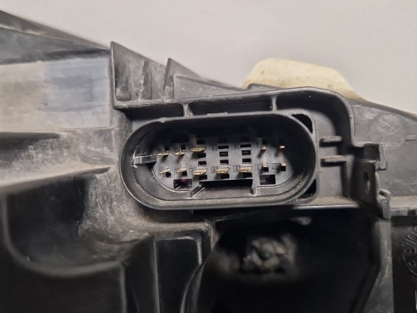 Mercedes-Benz C-Class W205 Genuine Front Left N/S Passenger Headlight &amp; Modules
