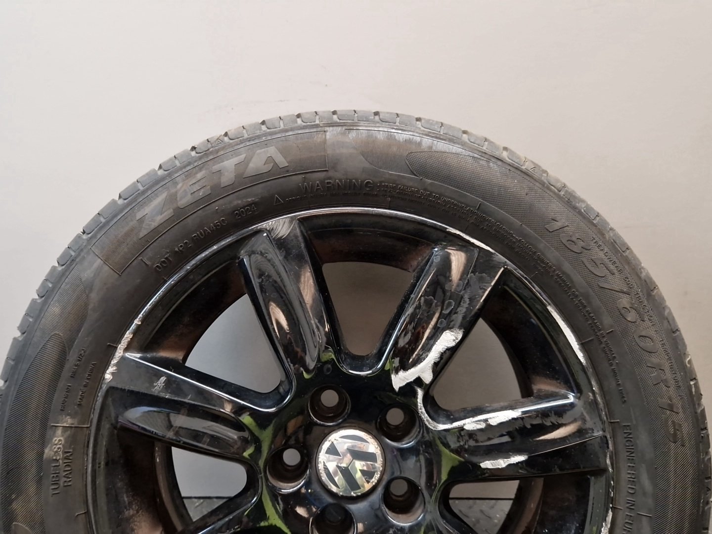 2011 Volkswagen Polo 6R MK5 15" Alloy Wheel with Tyre 185/60/15 ~6mm