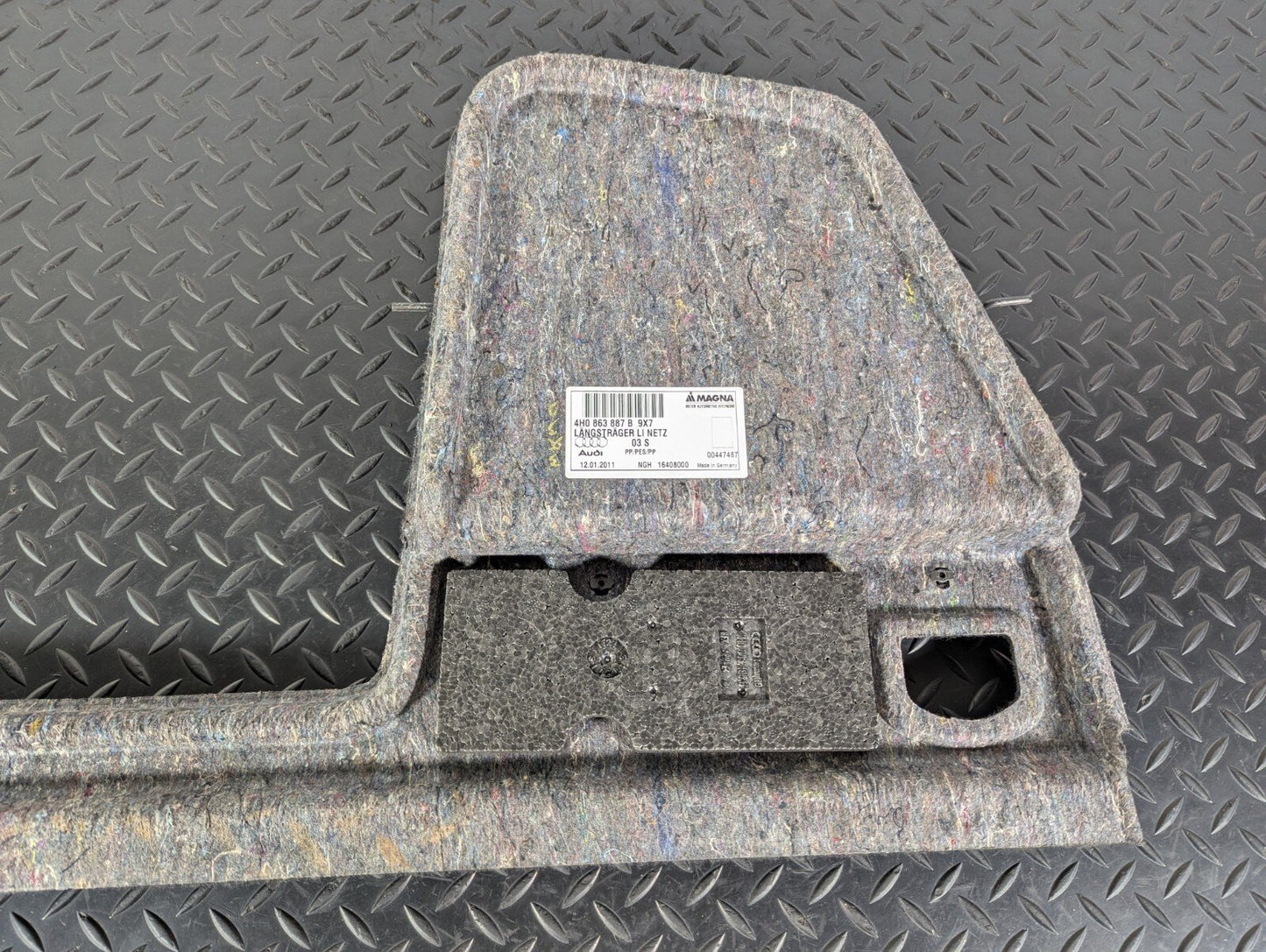 10-17 AUDI A8 4H REAR LEFT NSR BOOT SIDE LOWER CARPET PANEL 4H0863887B