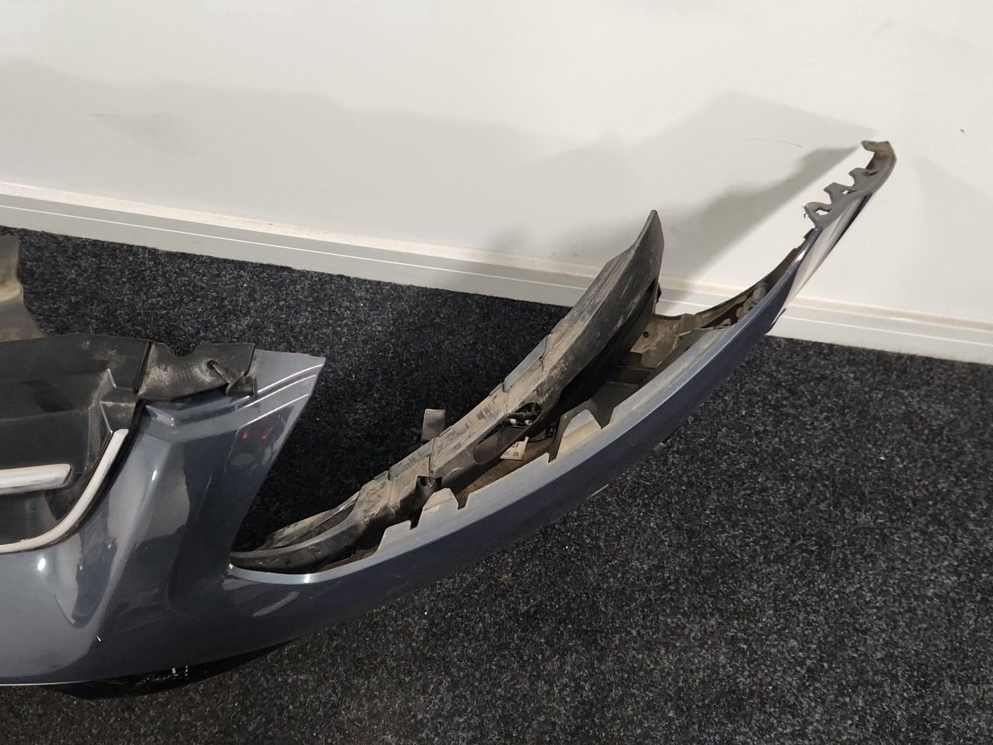 Ford Grand C-Max MK2 (C344) MPV Complete Front Bumper in Blue Midnight Sky